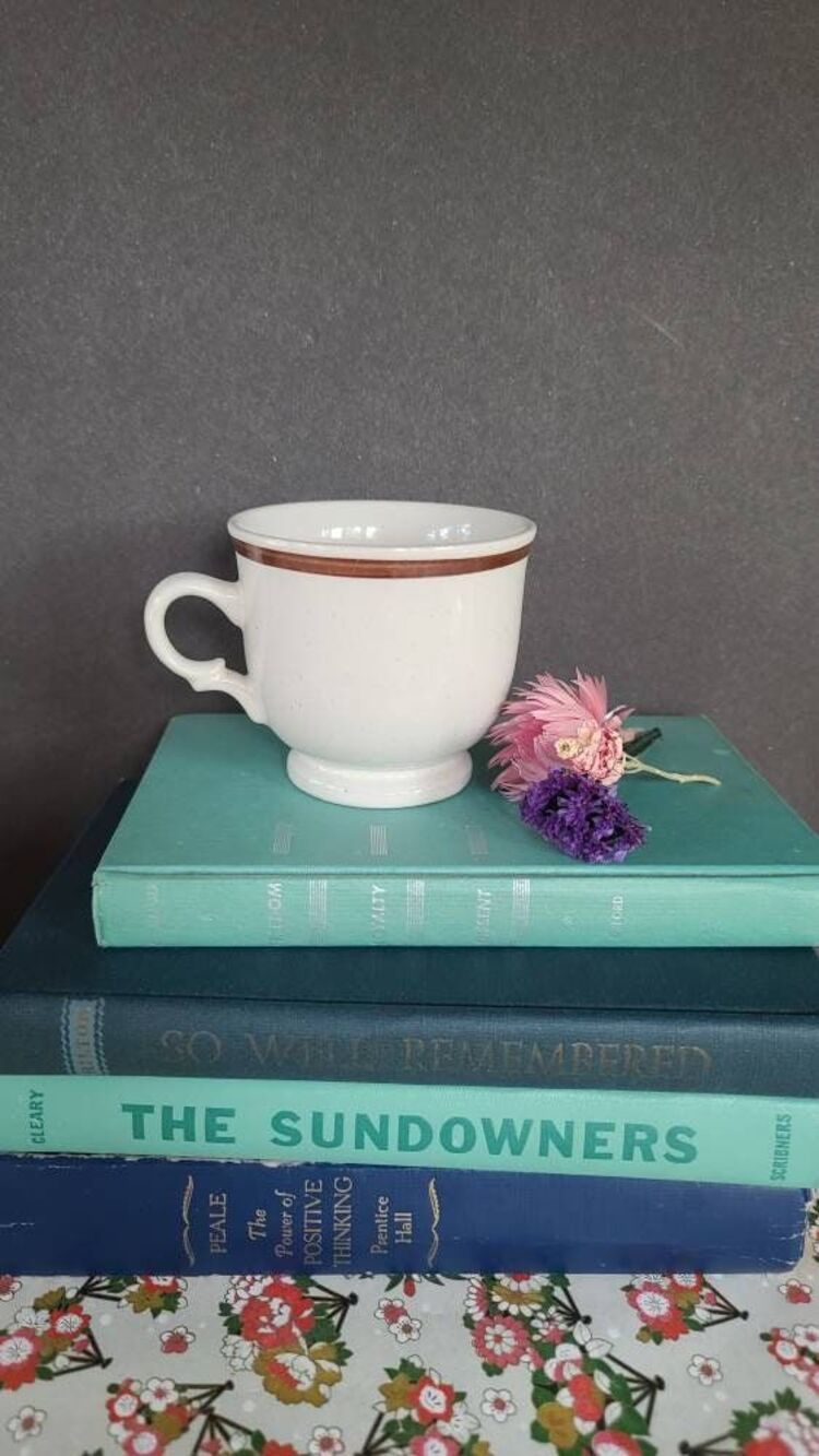 Casual Elegance Hearthside Stoneware Mug